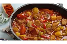 Fırında Etli Türlü Tarifi ve Malzemeleri